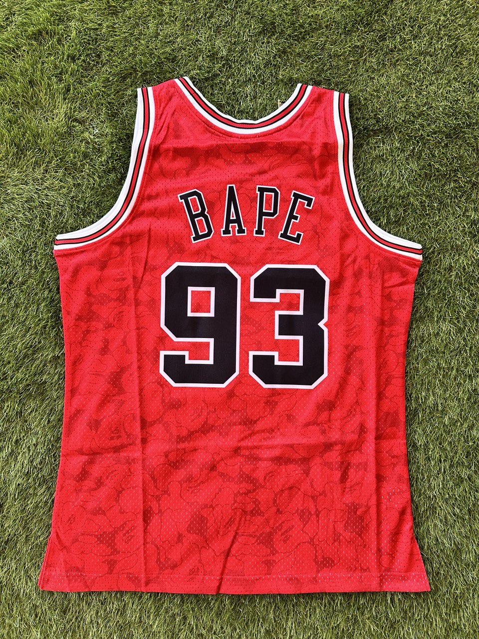 HWC Swingman Mitchell & Ness NBA Bape #93 Chicago Bulls A Bathing Ape 1997/98