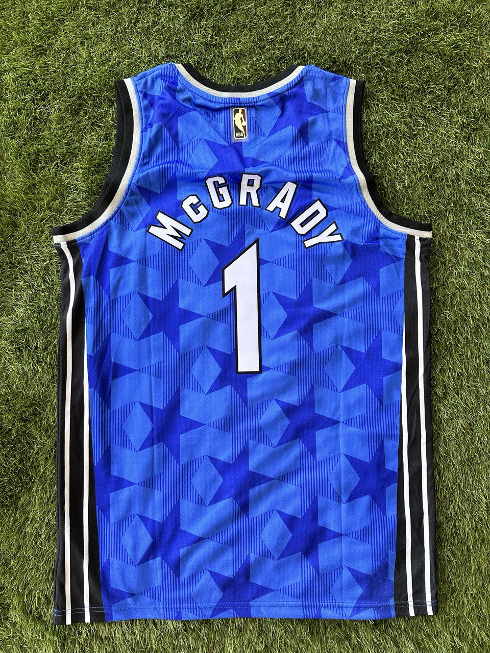 Swingman NBA Orlando Magic player Tracy McGrady #1